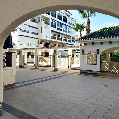 Квартира С Одной Спальней В 300 Метрах От Моря La Mata  Buitenkant foto